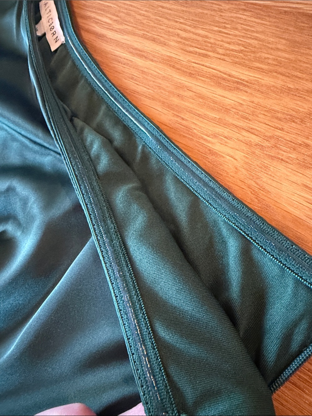 ๐ Baltic Born Celia One Shoulder Midi Dress in Dark Green Sz XL - Picture 10 of 13